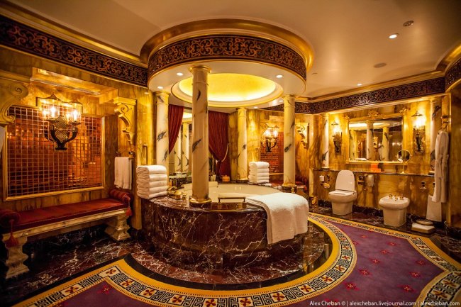 Как выглядит самый дорогой номер в семизвездочном отеле Дубая