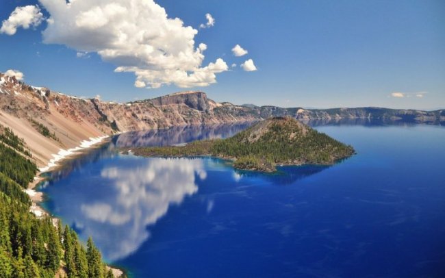 Озеро-кратер в Орегоне