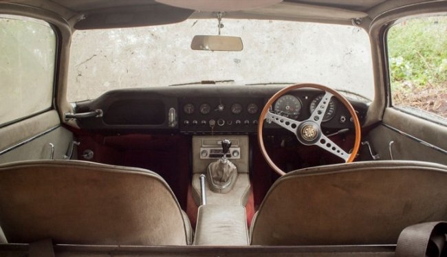 Клад в старом гараже 1964 Jaguar E-Type