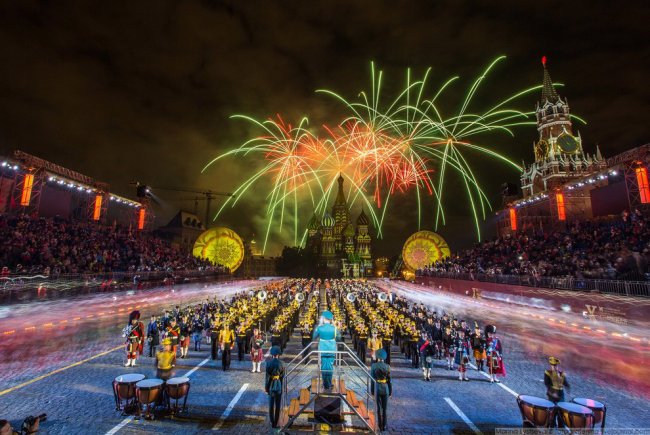 «Спасская башня» 2017 на главной площади страны