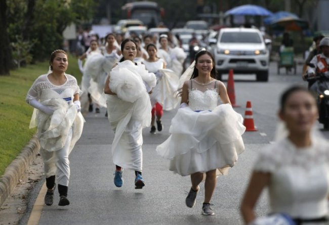 Забег невест в Бангкоке