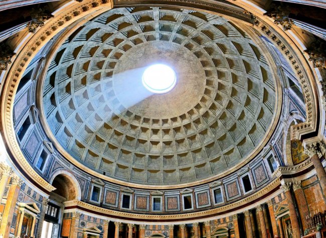Побывать в Риме и не посетить Пантеон – непростительная ошибка