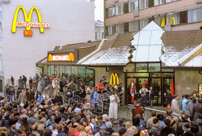 30 лет Макдоналдсу в России