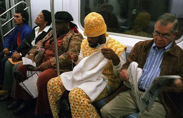 Странные пассажиры в метро