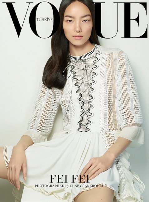 Vogue Turkey весь в белом