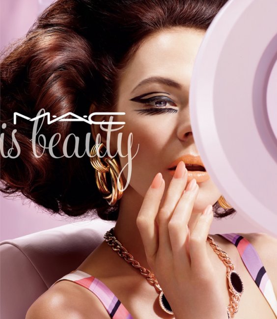 Рекламная кампания MAC Cosmetics