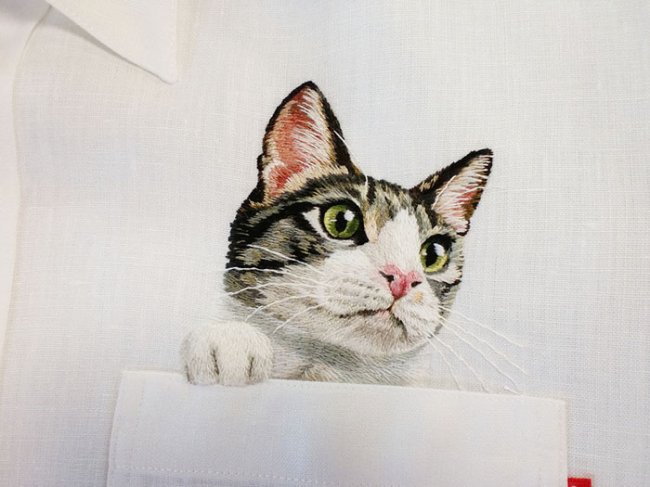 Карманные котики: чудесные вышивки от японского дизайнера
