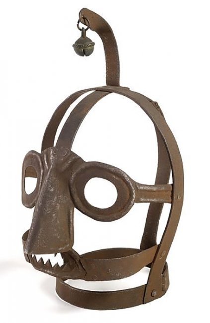 Зачем в Средневековье на женщин надевали железные маски
